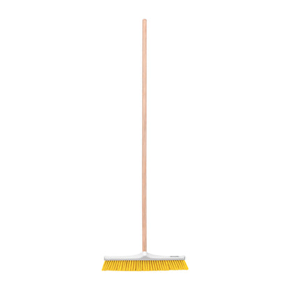 Cepillo industrial cerda suave de 56 cm con bastón de madera CEPI-60 57037 MM2