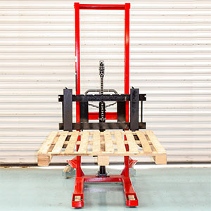 APILADOR MANUAL PASILLO ANGOSTO 1,000KG