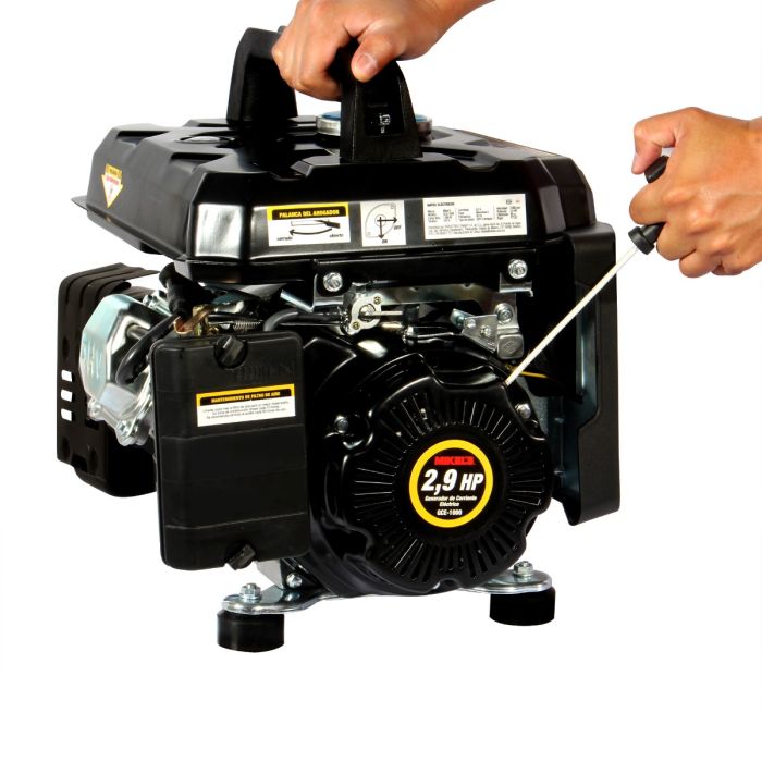 Generador de corriente eléctrica motor 4 tiempos (1,000 W / 2.9 HP) 